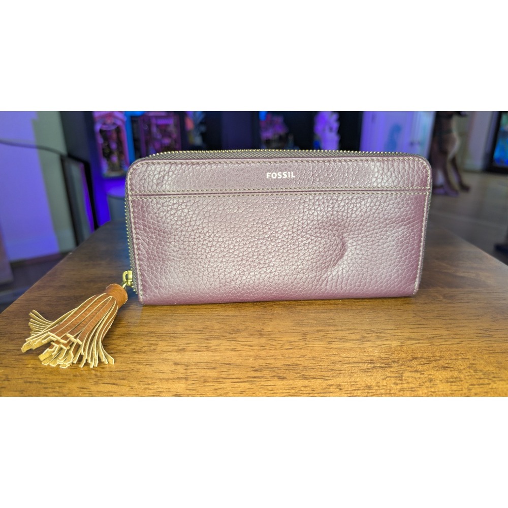 Fossil pebbled leather zip-around wallet with tassel Genuine Leather Cow Hide
